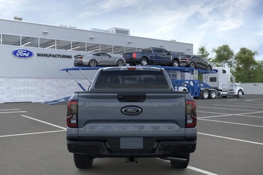 2025 Ford Ranger XLT photo 1