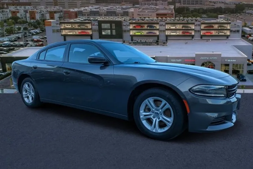 2022 Dodge Charger SXT photo 1
