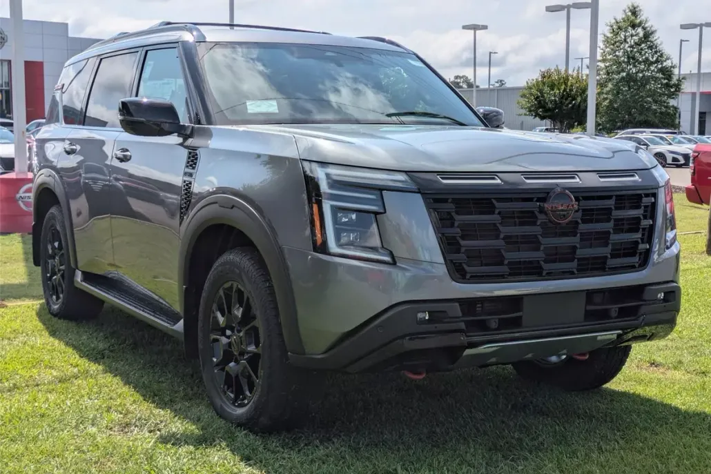 2025 Nissan Armada photo 1
