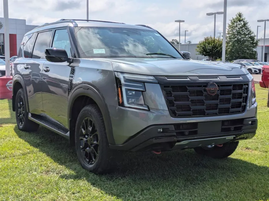 2025 Nissan Armada photo 1