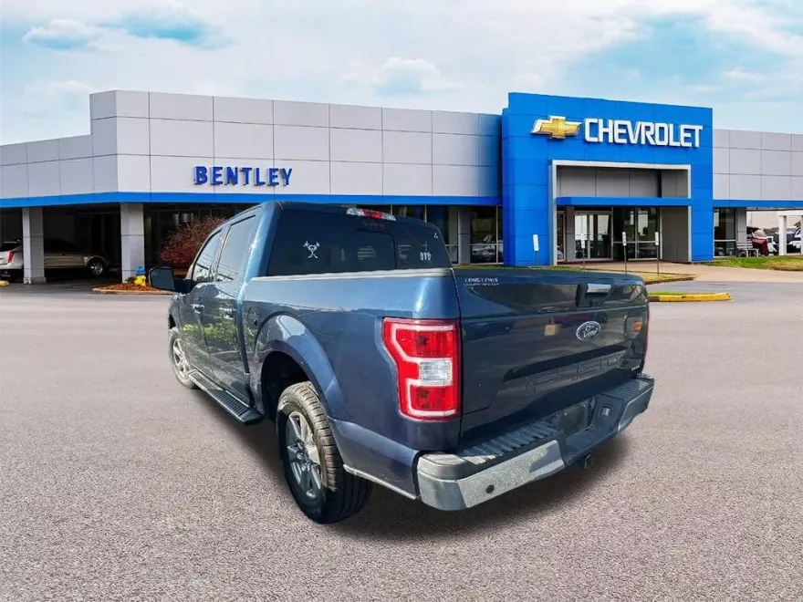 2020 Ford F-150 XLT photo 1
