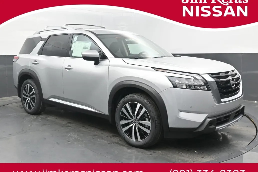2025 Nissan Pathfinder Platinum photo 1