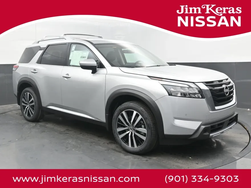 2025 Nissan Pathfinder Platinum photo 1