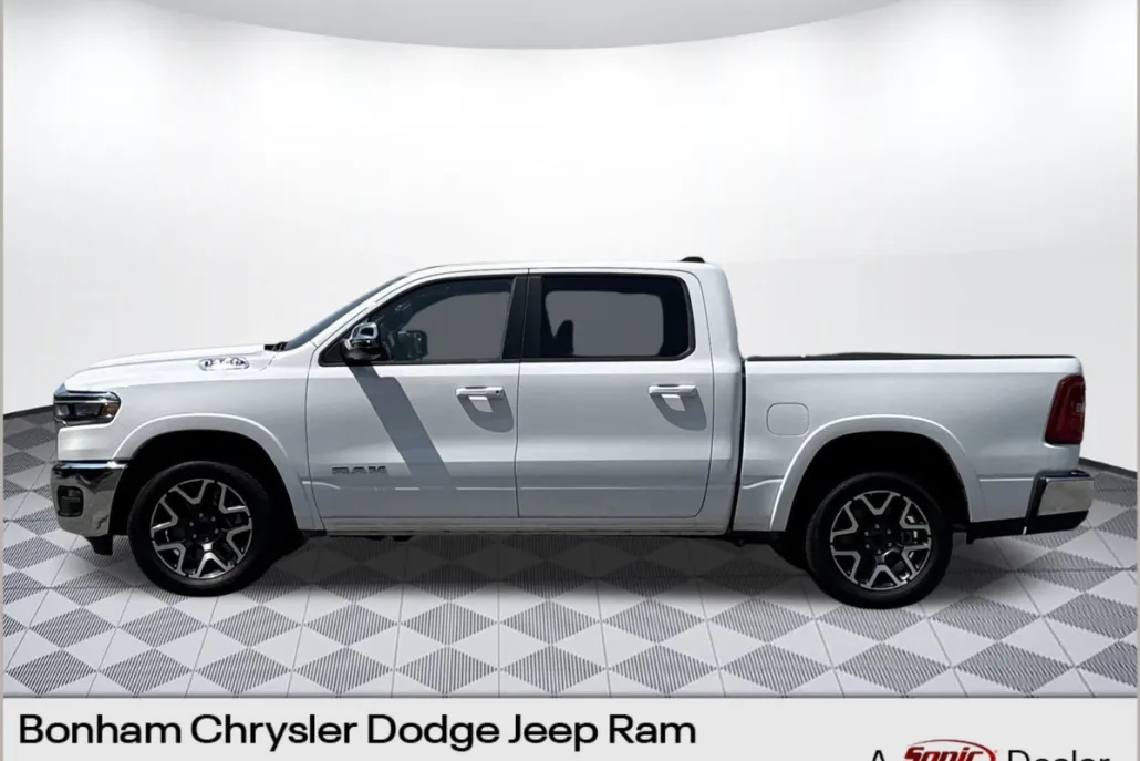 2025 Ram 1500 Laramie photo 1
