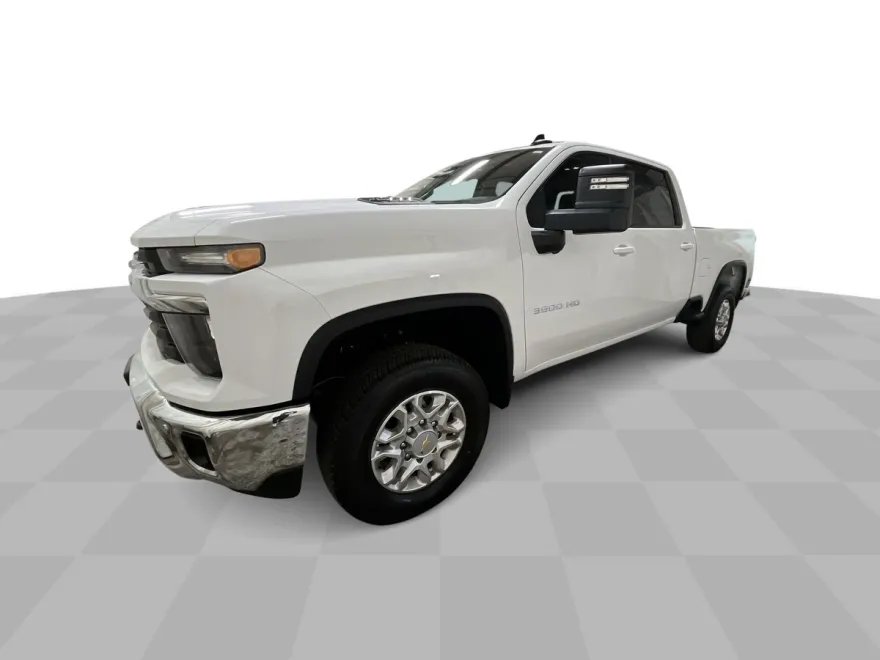 2025 Chevrolet Silverado 3500HD LT photo 1