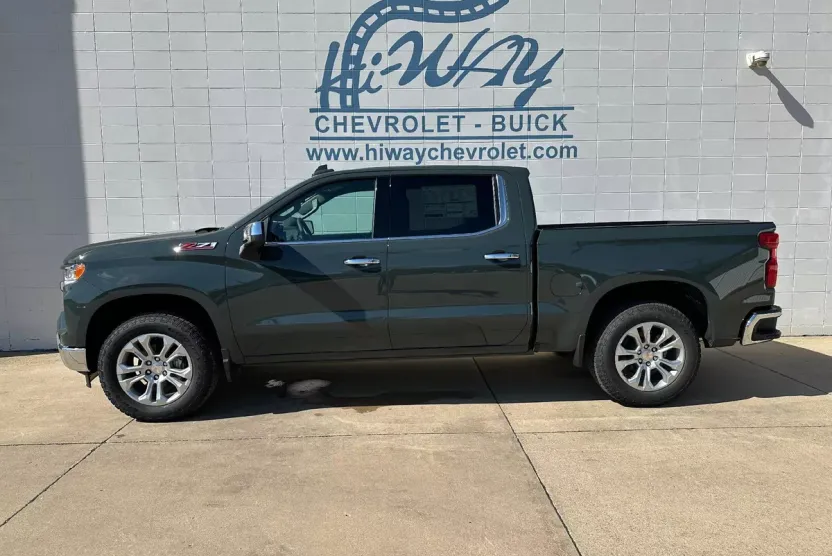 2026 Chevrolet Silverado 1500 LTZ photo 1