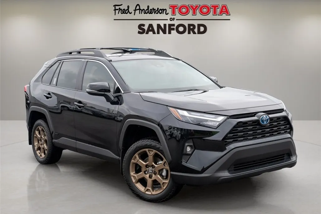 2024 Toyota RAV4 Hybrid photo 1