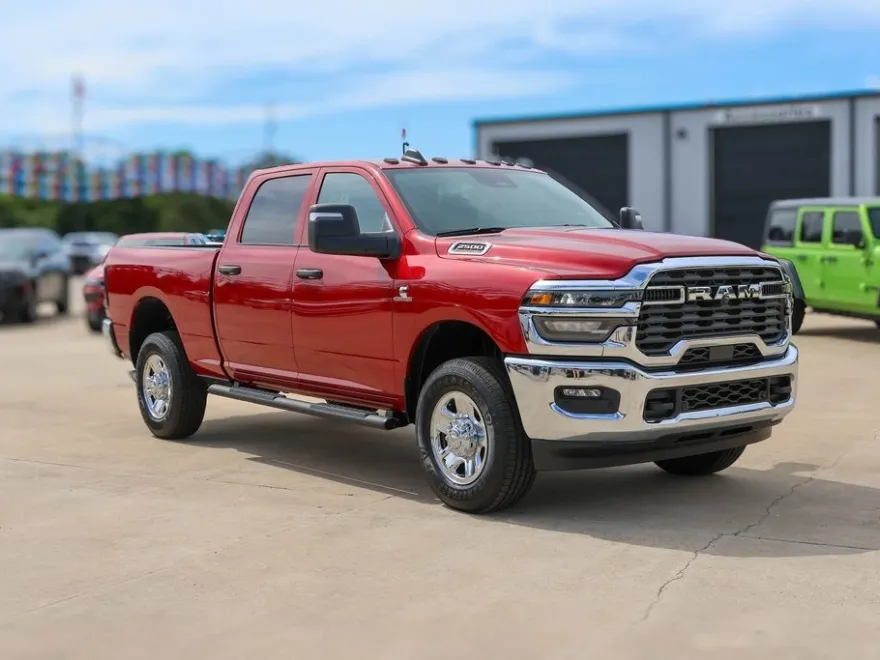 2025 Ram 2500 Tradesman photo 1