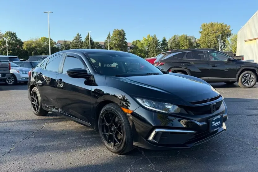 2019 Honda Civic LX photo 1