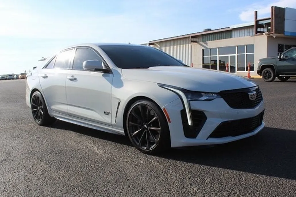 2023 Cadillac CT4 photo 1