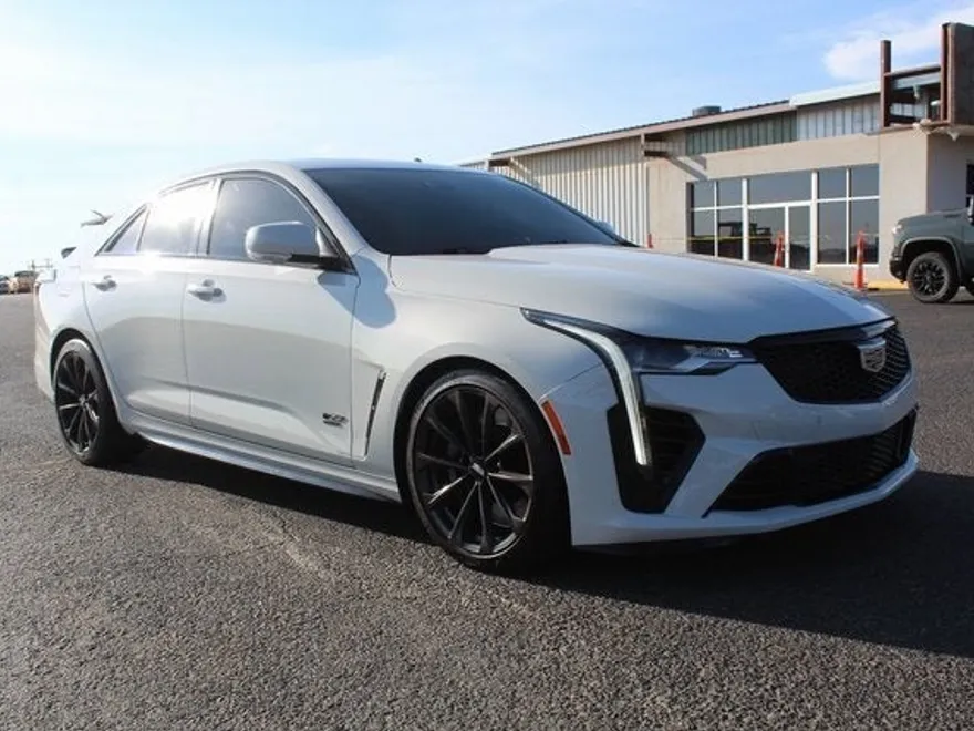 2023 Cadillac CT4 photo 1