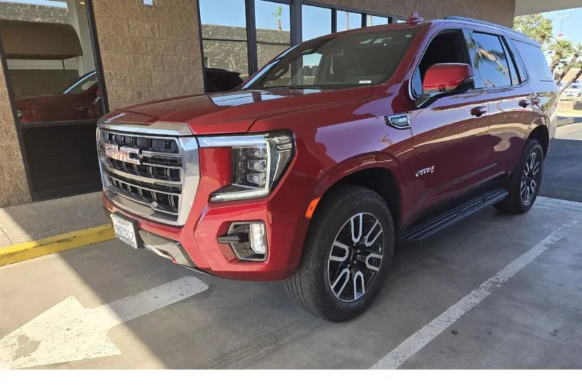 2024 Gmc Yukon AT4 photo 1