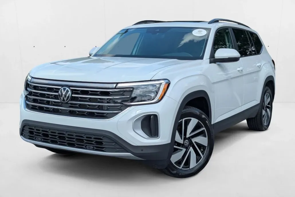 2024 Volkswagen Atlas SE Technology photo 1