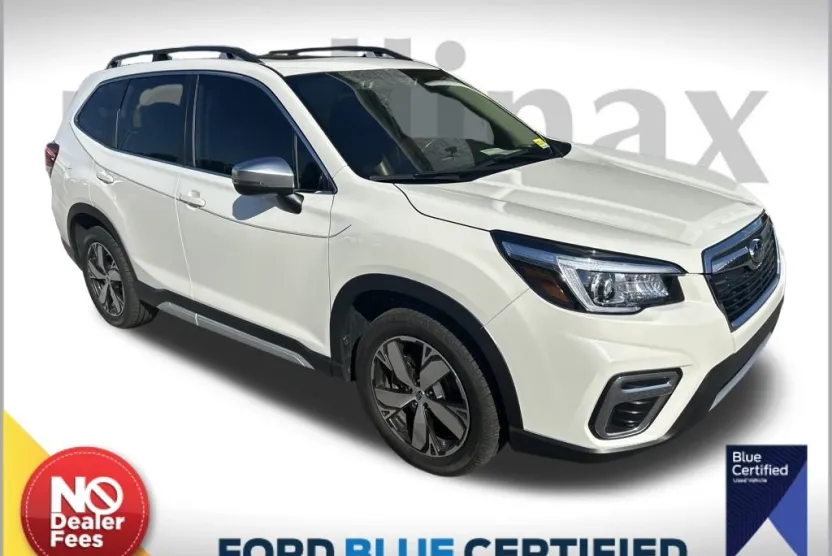 2020 Subaru Forester Touring photo 1