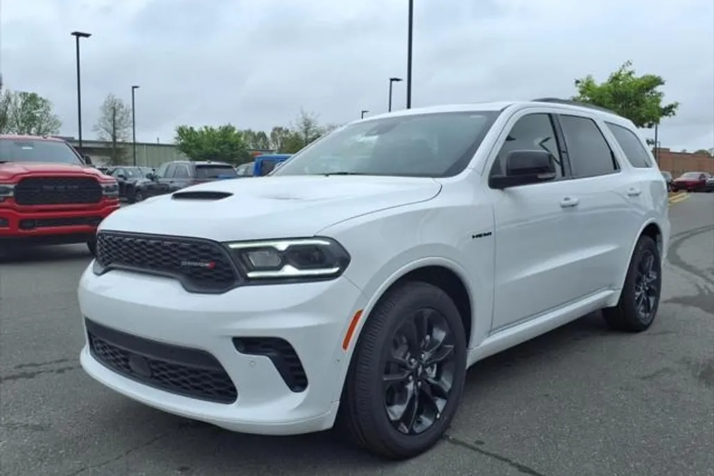 2025 Dodge Durango R/T Plus photo 1