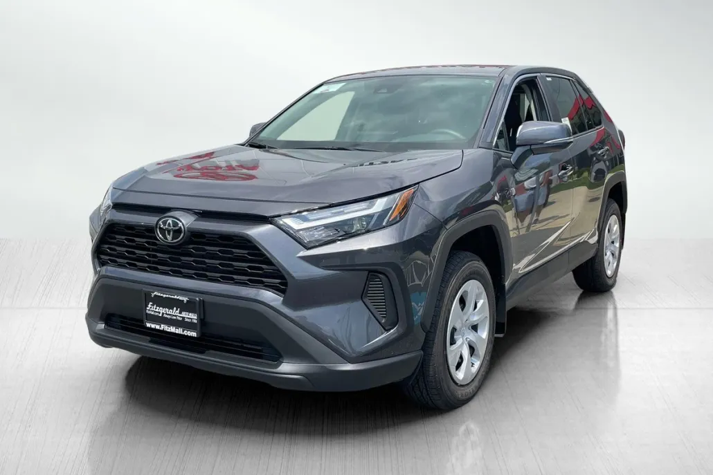 2025 Toyota RAV4 LE photo 1