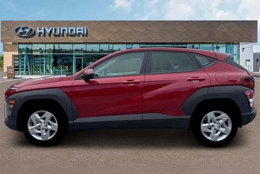 2026 Hyundai Kona SE photo 1
