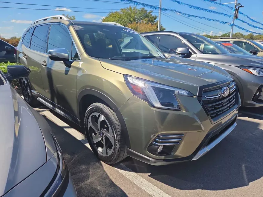 2024 Subaru Forester Touring photo 1