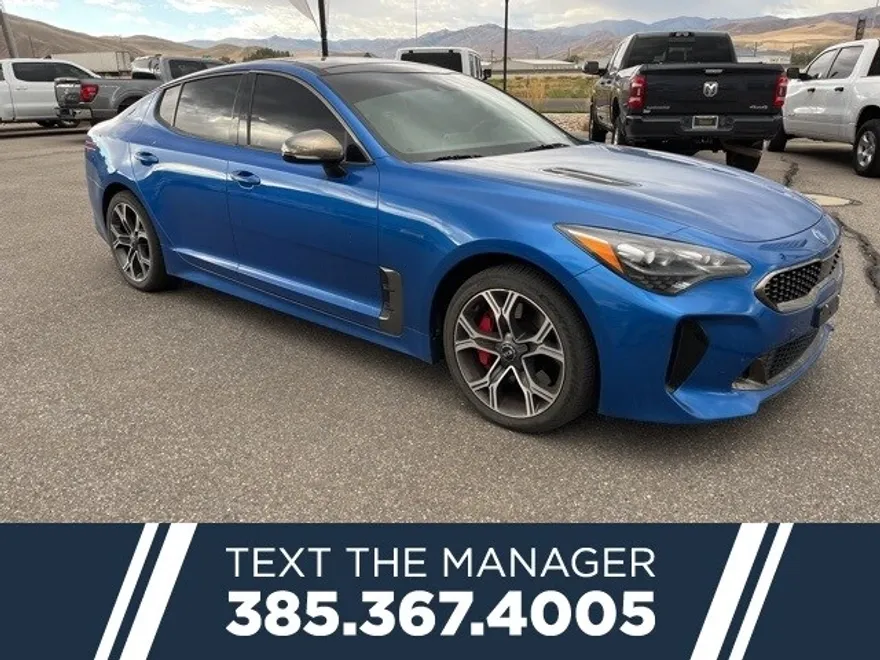 2018 Kia Stinger GT2 photo 1