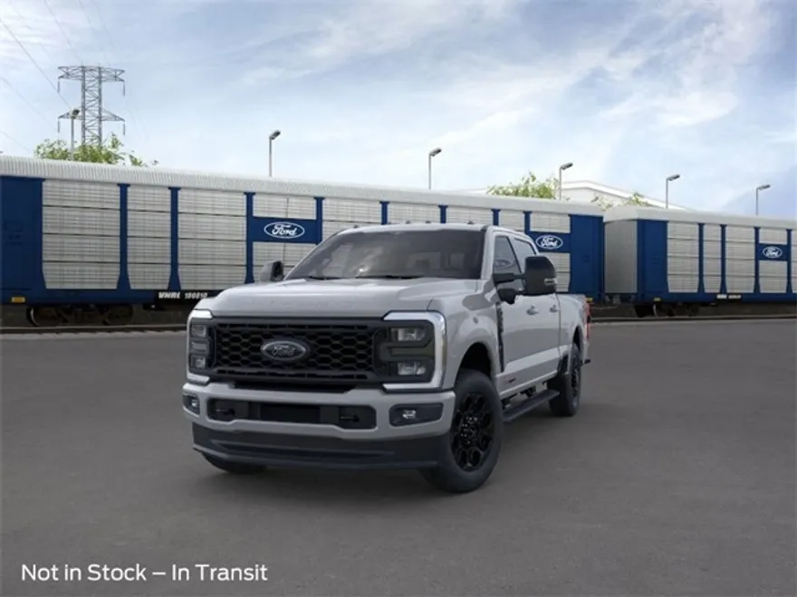 2025 Ford F-350 Lariat photo 1