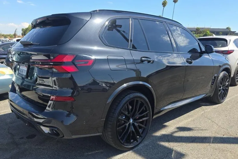 2025 Bmw X5 xDrive40i photo 1