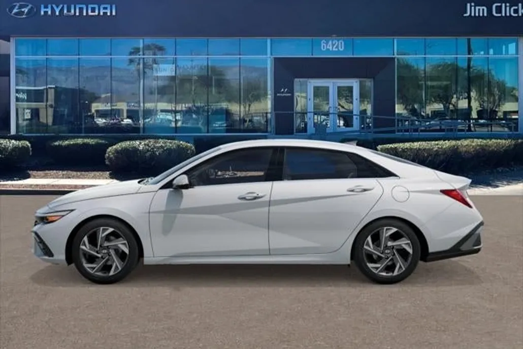2025 Hyundai Elantra Limited photo 1