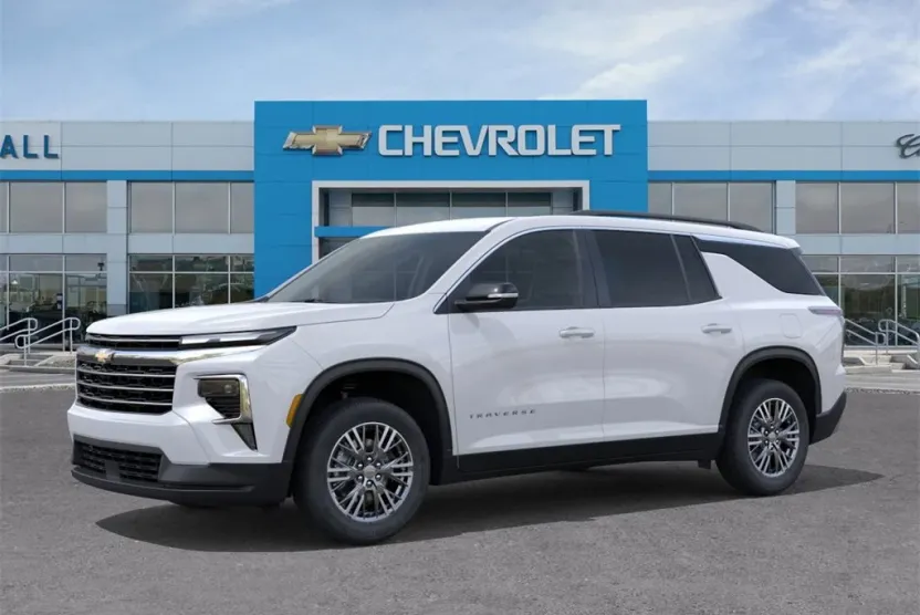 2026 Chevrolet Traverse photo 1