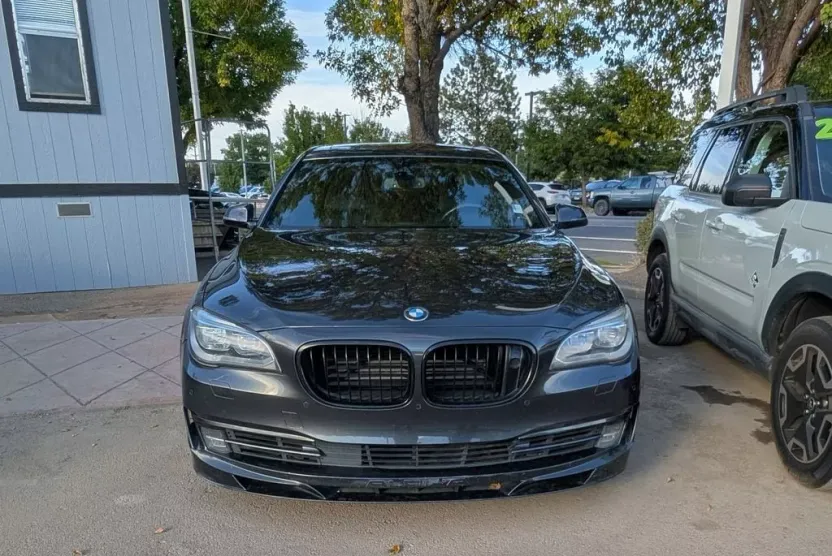 2014 Bmw 750Li photo 1