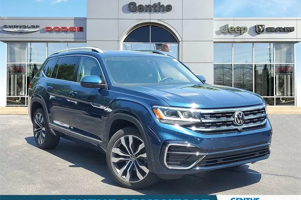 2022 Volkswagen Atlas V6 SEL Premium R-Line photo 1