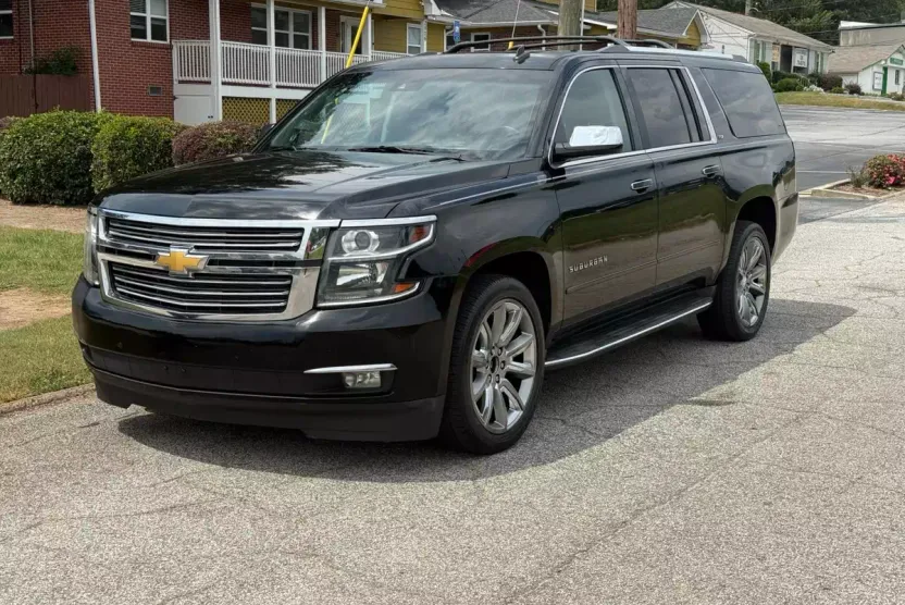2015 Chevrolet Suburban LTZ photo 1