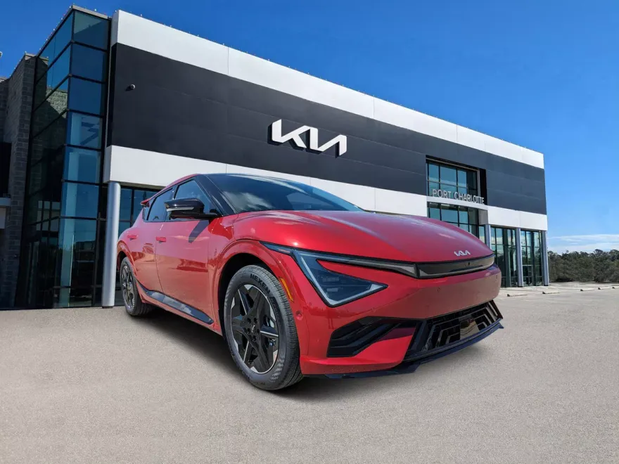 2025 Kia EV6 GT-Line photo 1