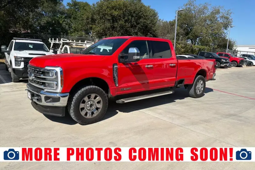 2023 Ford F-350 Lariat photo 1