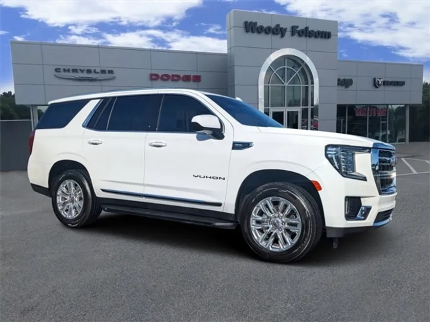 2023 Gmc Yukon SLT photo 1