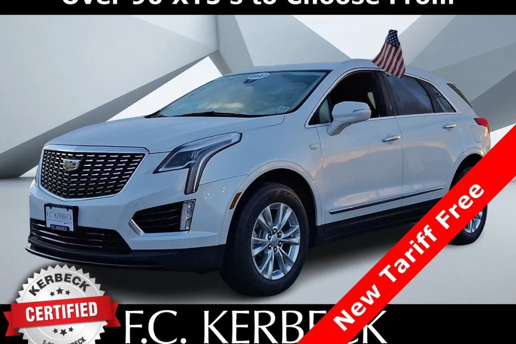2022 Cadillac XT5 Luxury photo 1