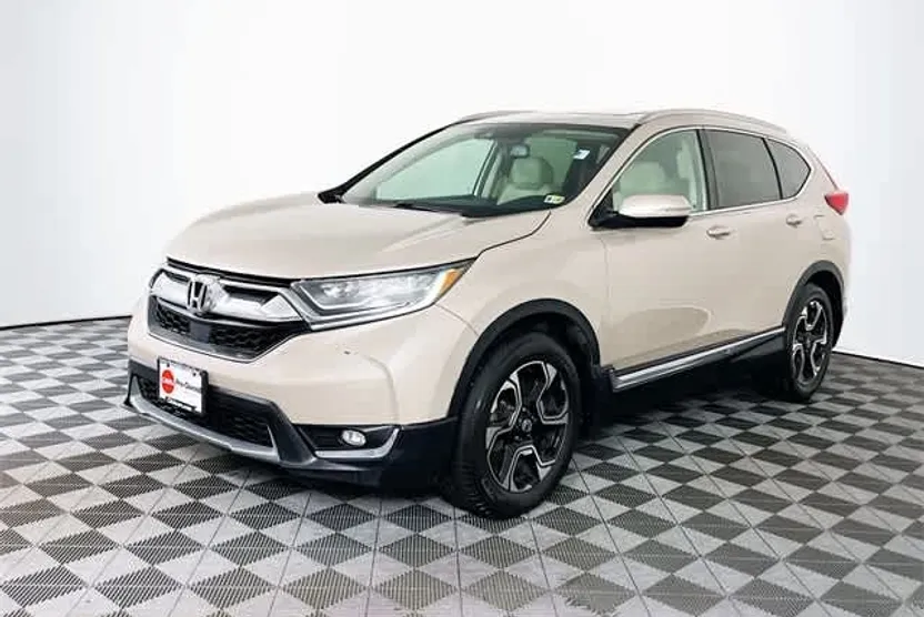2017 Honda CR-V Touring photo 1