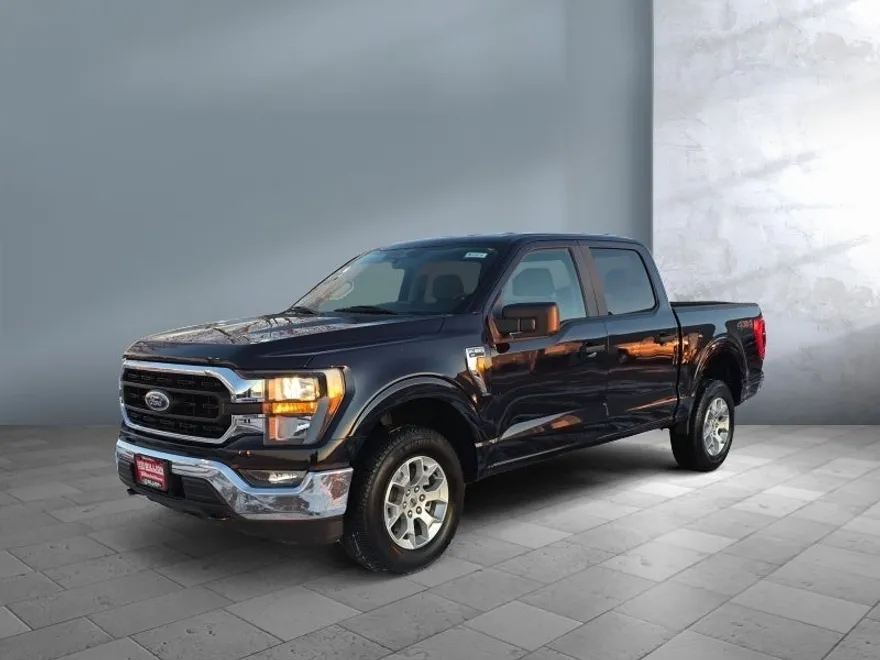 2023 Ford F-150 XLT photo 1
