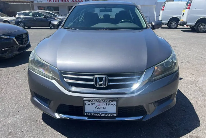 2013 Honda Accord LX photo 1