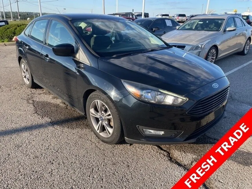 2018 Ford Focus SE photo 1