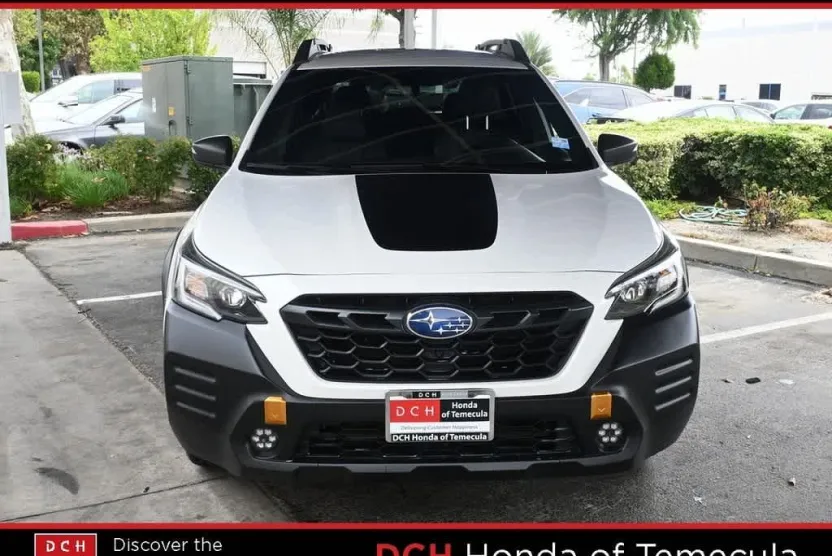 2022 Subaru Outback Wilderness photo 1