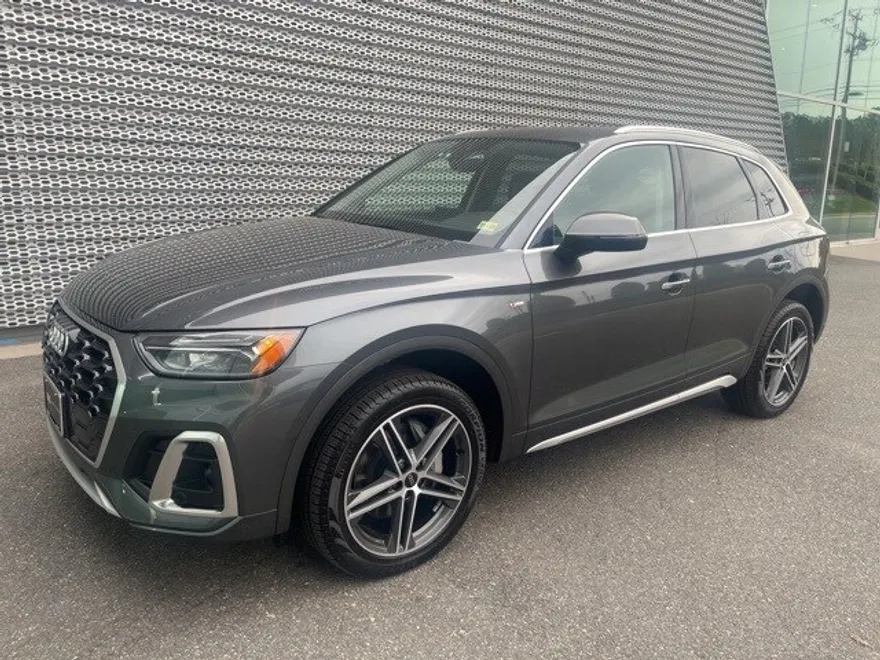 2024 Audi Q5 55 Premium photo 1