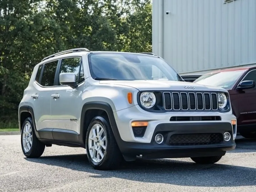 2020 Jeep Renegade Latitude photo 1