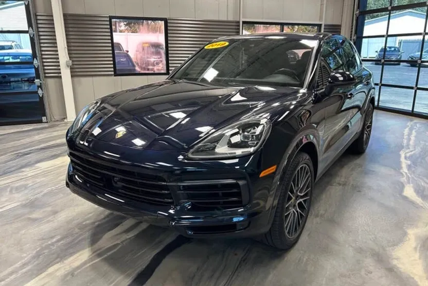 2019 Porsche Cayenne photo 1