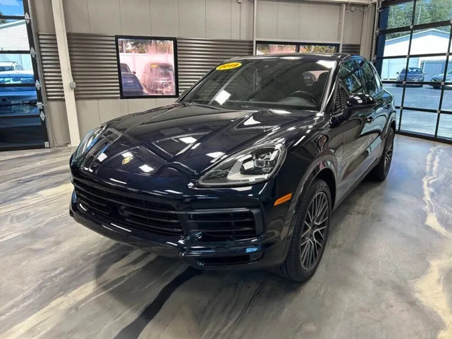 2019 Porsche Cayenne photo 1