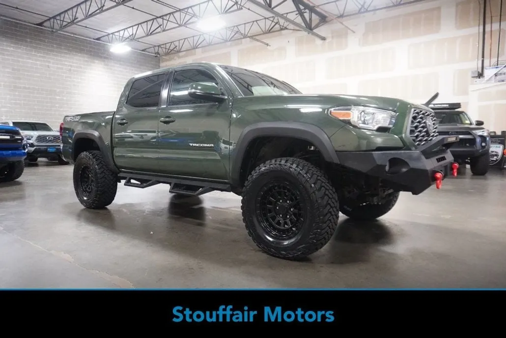 2021 Toyota Tacoma TRD Double Cab V6 photo 1