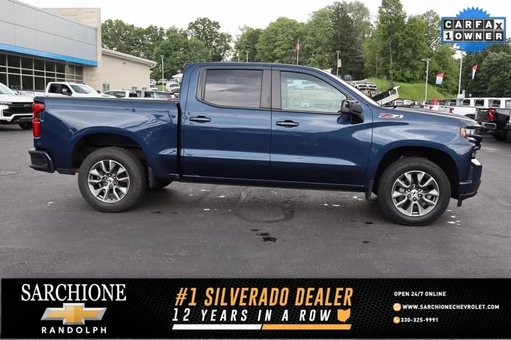 2022 Chevrolet Silverado 1500 RST photo 1