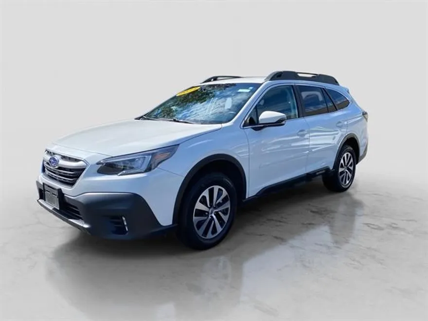2022 Subaru Outback Premium photo 1