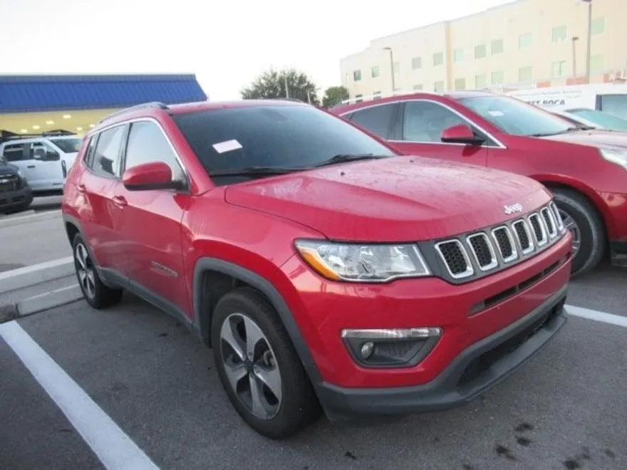 2018 Jeep Compass Latitude photo 1