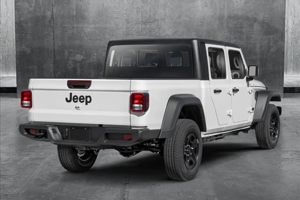 2025 Jeep Gladiator Sport photo 1