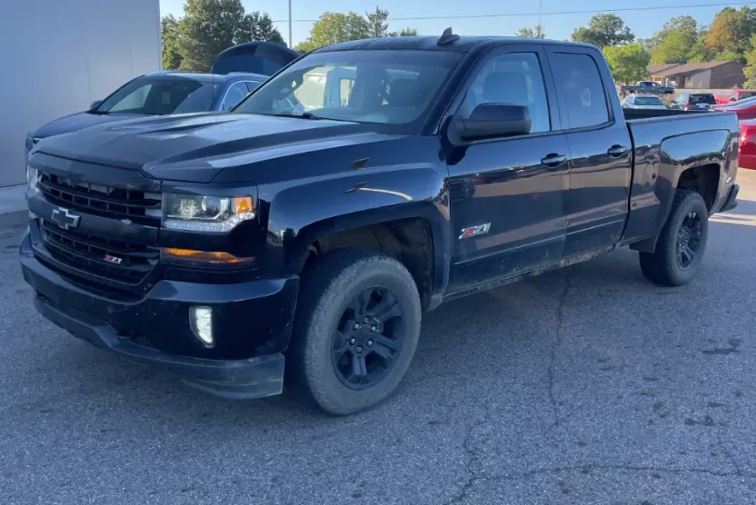 2016 Chevrolet Silverado 1500 photo 1