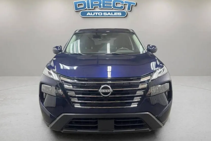 2024 Nissan Rogue SV photo 1